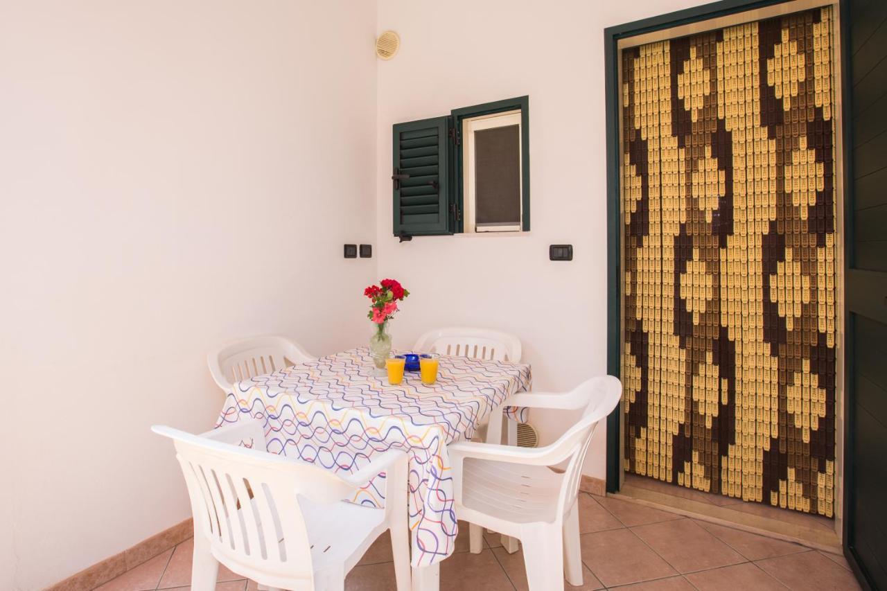One Love Apartments Lupetto Екстериор снимка