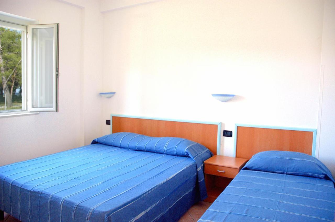One Love Apartments Lupetto Екстериор снимка