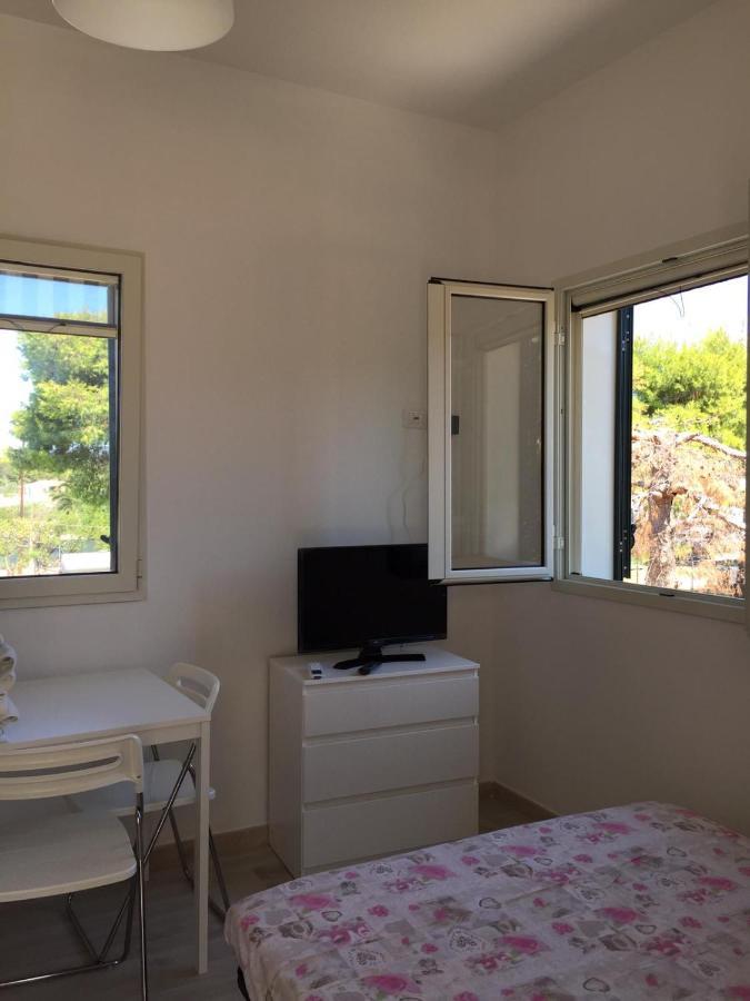 One Love Apartments Lupetto Екстериор снимка